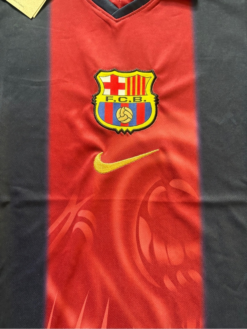 Nike Cactus Jack FC Barcelona Red & Blue Jersey Size small - Picture 3 of 3